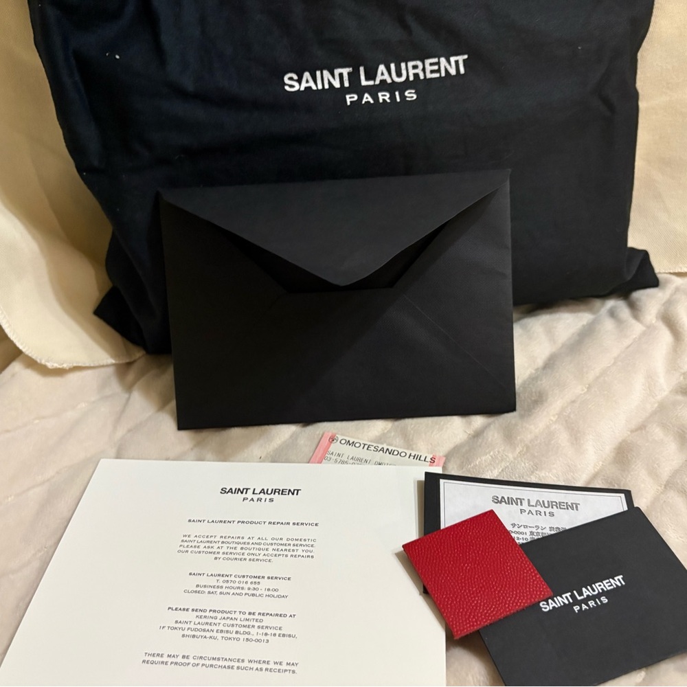 Yves Saint Laurent Red Clutch with Gold Chain - Picture 12 of 12